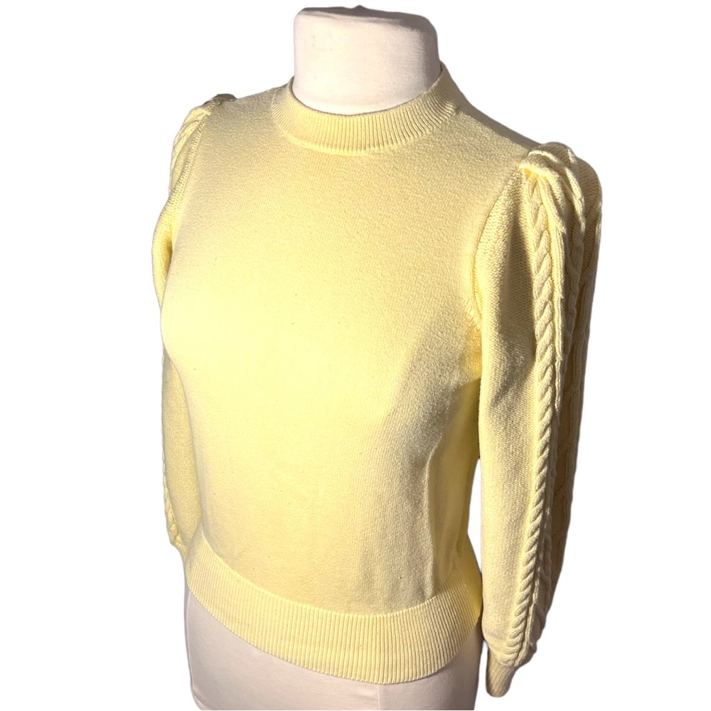 YELLOW SWEATER 💛